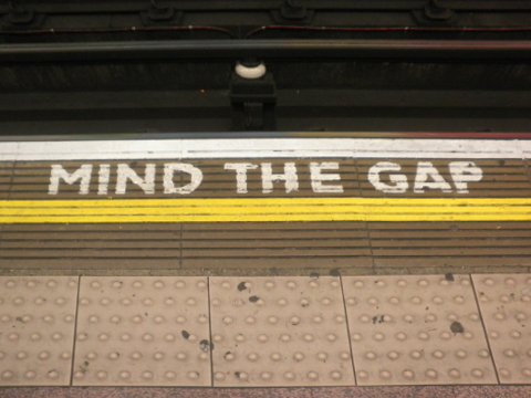Mind The Gap,Lin Hsin Hsin,digital media pioneer,digital art,digital art guru,established first virtual museum in the world,1994